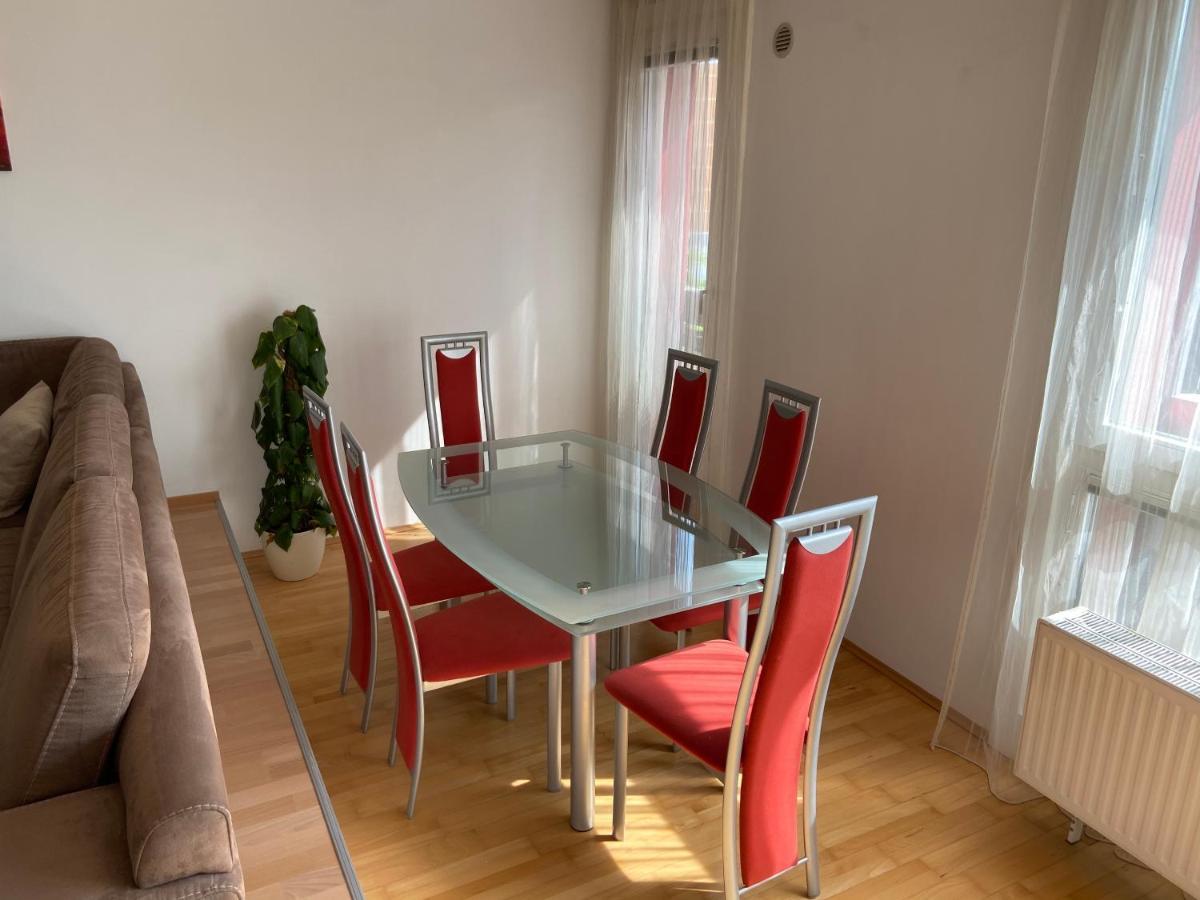 Bright Apartment With A Free Parking Garage @ Wienerberg מראה חיצוני תמונה